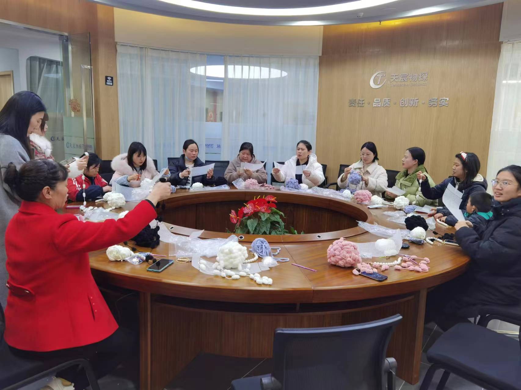 3.8女神節(jié)丨天宸物探祝所有女神節(jié)日快樂！